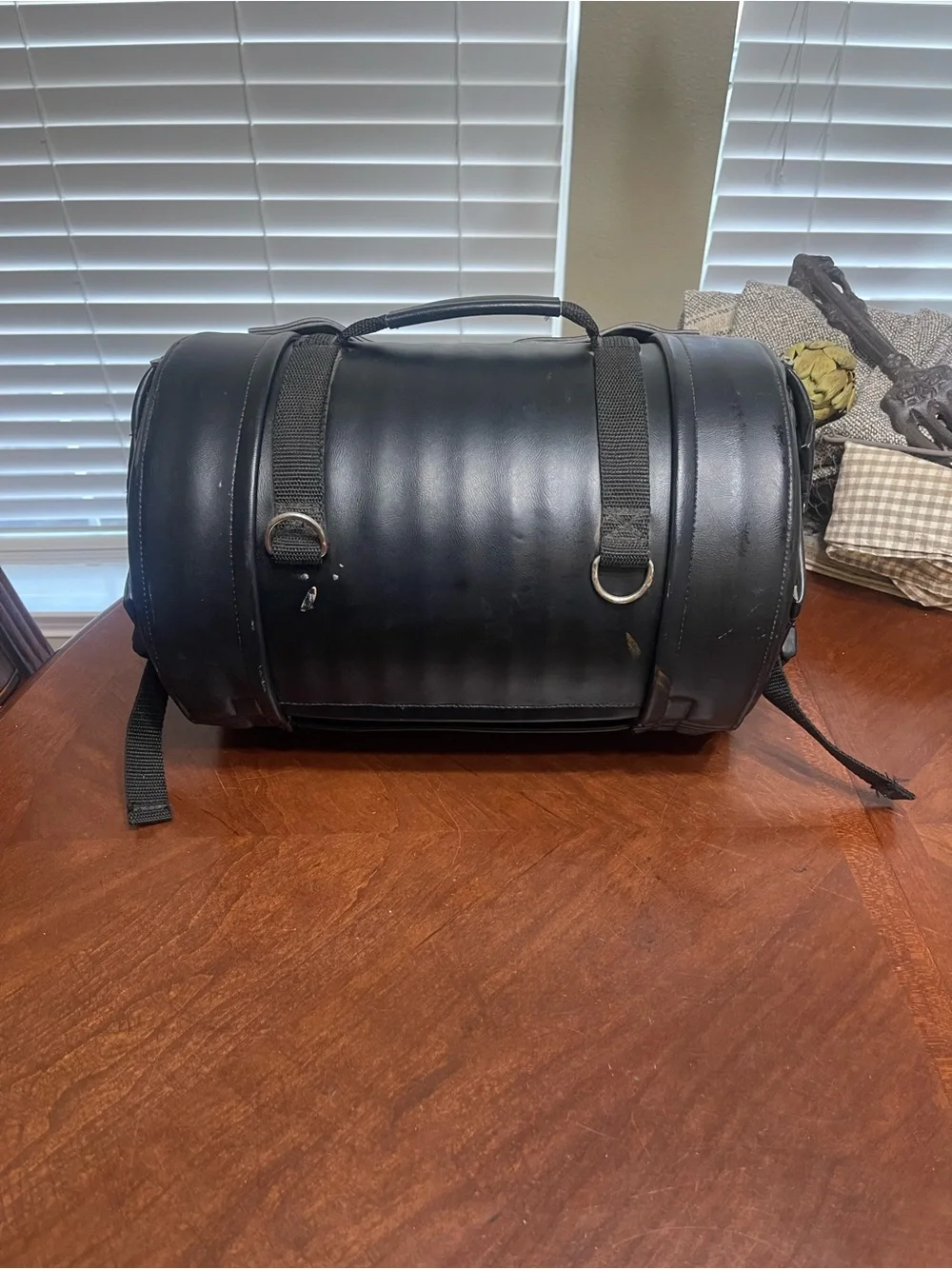 Round Cylinder Barrel Motorcycle Biker Bag